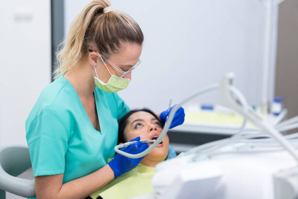 Best Emergency Tooth Extraction in Adrian, MN